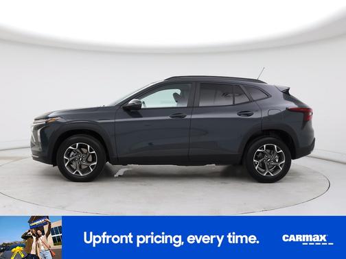 Green 2025 Chevrolet Trax LT