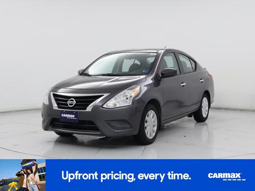 2015 Nissan Versa SV