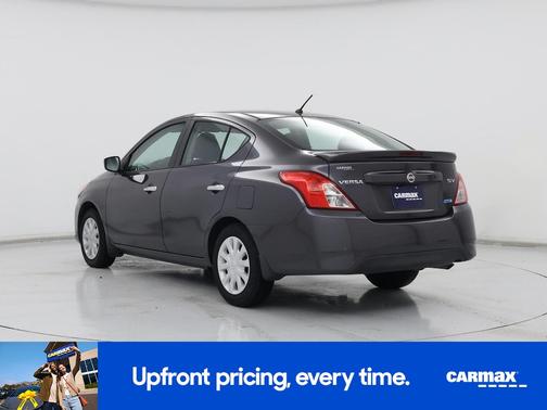2015 Nissan Versa SV