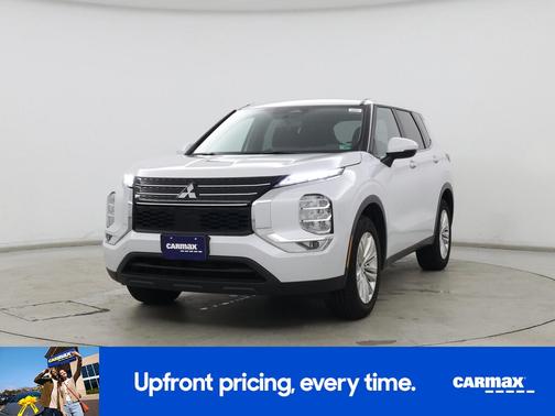 2023 Mitsubishi Outlander ES