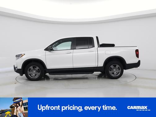 White 2024 Honda Ridgeline Trailsport