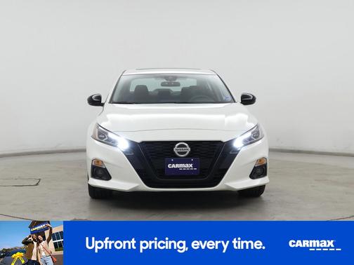 2022 Nissan Altima SR