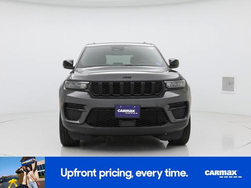 Gray 2022 Jeep Grand Cherokee Altitude