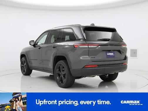 Gray 2022 Jeep Grand Cherokee Altitude