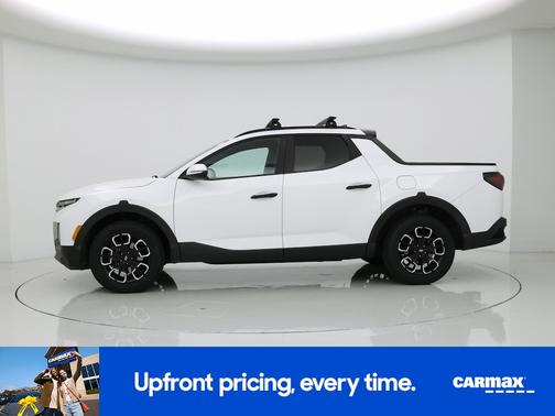 White 2022 Hyundai SANTA CRUZ SEL