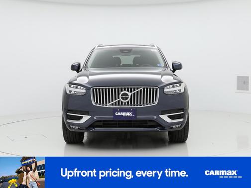 2023 Volvo XC90 B6 Plus