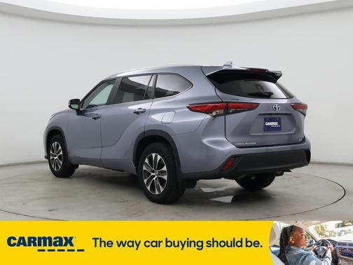 2023 Toyota Highlander Hybrid XLE