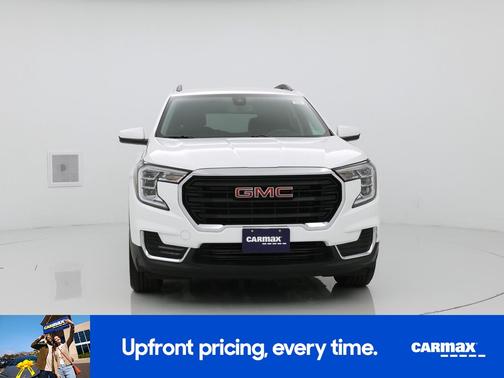 White 2022 GMC Terrain SLE