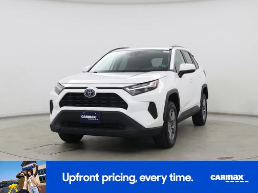 2022 Toyota RAV4 Hybrid XLE