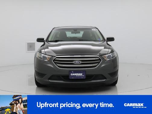 Gray 2018 Ford Taurus SE