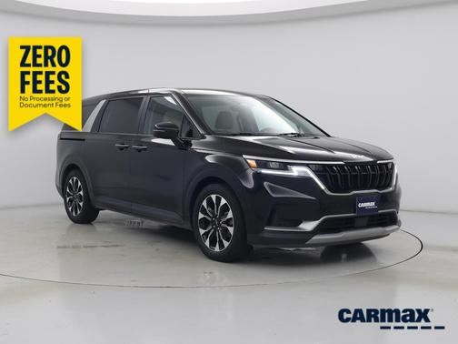 Black 2024 Kia Carnival EX