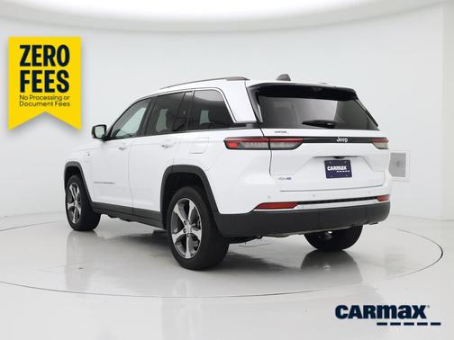 White 2023 Jeep Grand Cherokee 4xe
