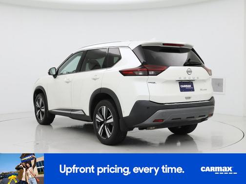 White 2023 Nissan Rogue SL