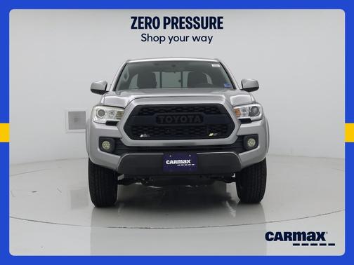 Gray 2016 Toyota Tacoma SR5