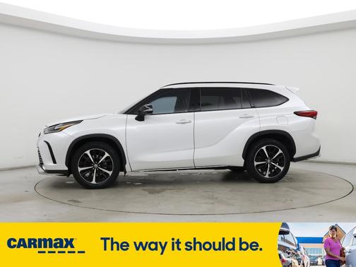 2022 Toyota Highlander XSE
