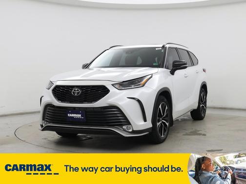 2022 Toyota Highlander XSE