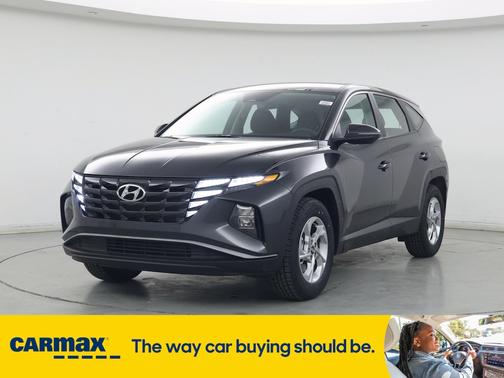 2022 Hyundai TUCSON SE