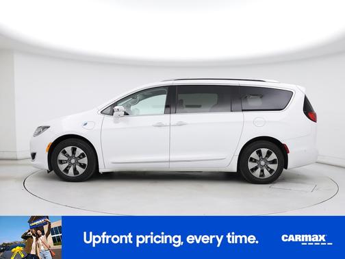 2018 Chrysler Pacifica Hybrid Limited