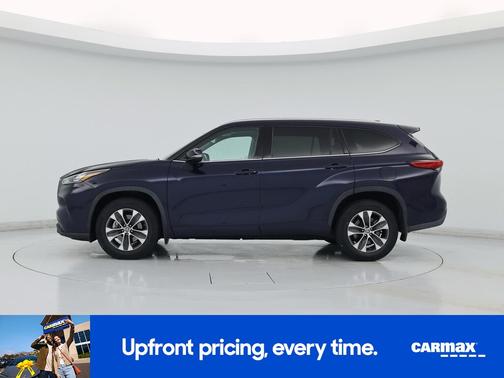 Blue 2020 Toyota Highlander XLE