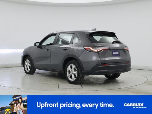 Gray 2024 Honda HR-V LX