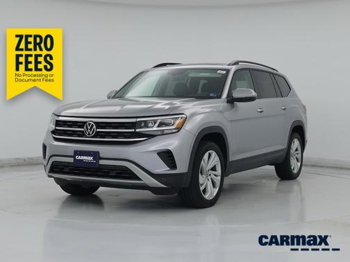 Silver 2022 Volkswagen Atlas SE w/Tech