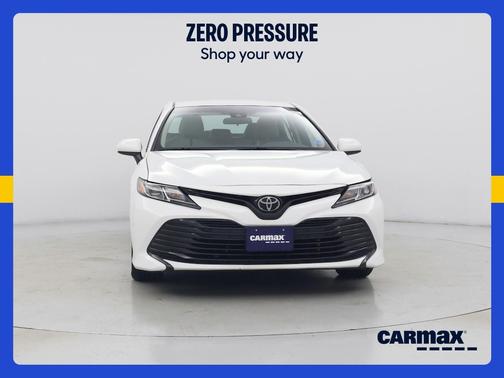 White 2018 Toyota Camry LE