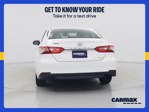 White 2018 Toyota Camry LE