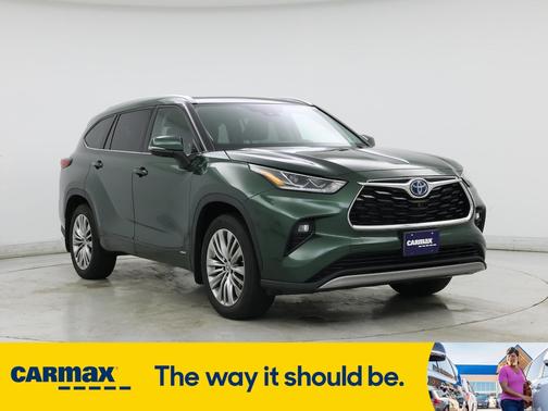 2023 Toyota Highlander Hybrid Platinum