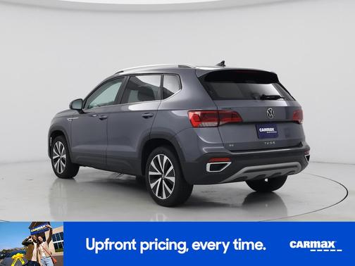 Gray 2024 Volkswagen Taos SE