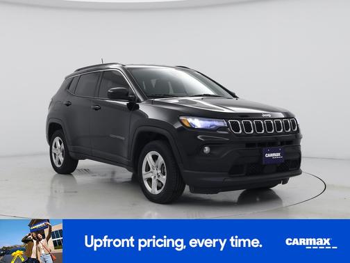 Black 2023 Jeep Compass Latitude
