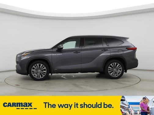 2021 Toyota Highlander Hybrid Platinum