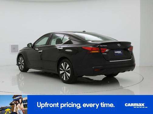 2022 Nissan Altima SV