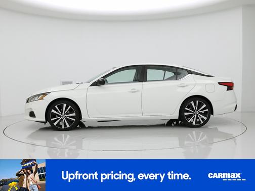 2022 Nissan Altima SR
