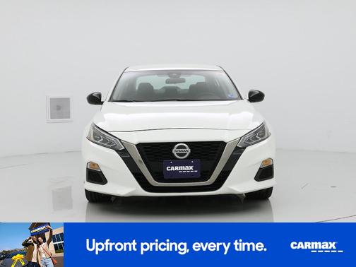 2022 Nissan Altima SR