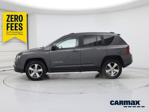 Gray 2017 Jeep Compass Latitude