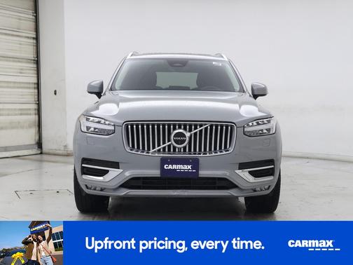 2024 Volvo XC90 B6 Plus Bright Theme