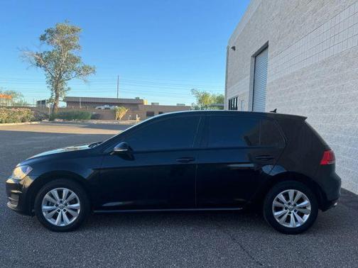 2015 Volkswagen Golf TDI SEL 4-Door