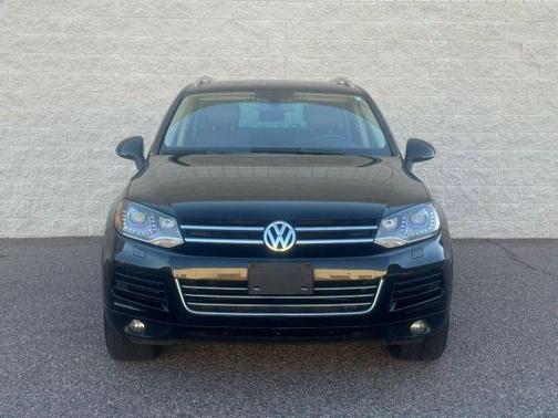 2012 Volkswagen Touareg TDI Lux