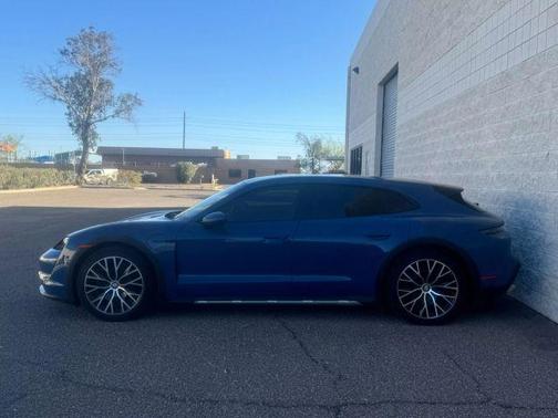 2021 Porsche Taycan Cross Turismo 4