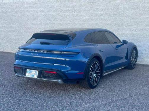 2021 Porsche Taycan Cross Turismo 4