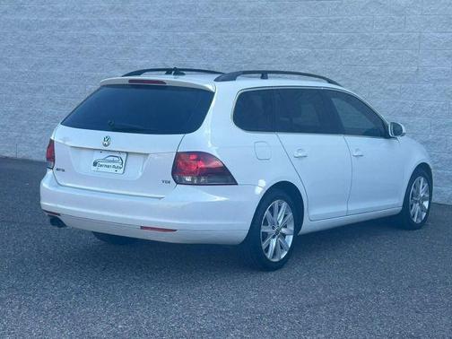 2012 Volkswagen Jetta SportWagen TDI
