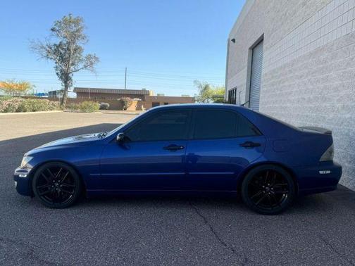 2002 Lexus IS 300 Base