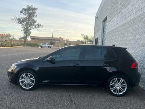 2015 Volkswagen Golf TDI SE 4-Door