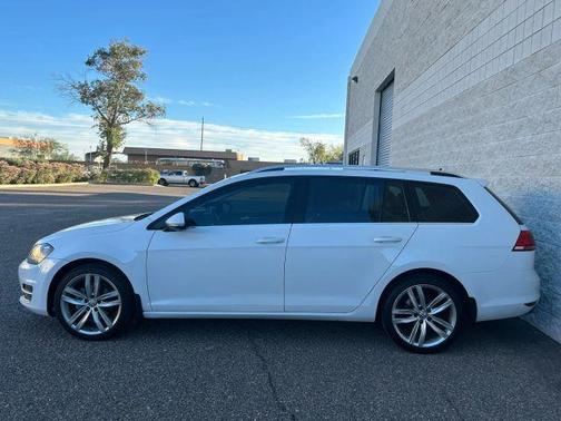 2015 Volkswagen Golf SportWagen SEL