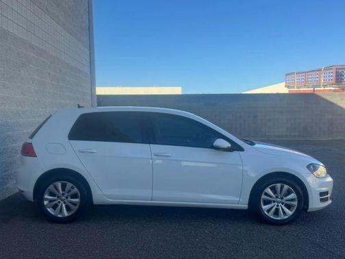 2015 Volkswagen Golf TDI SEL 4-Door