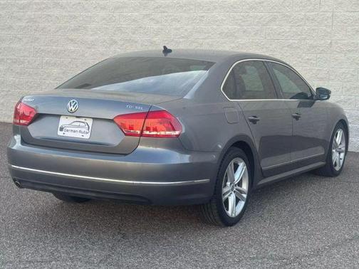 2013 Volkswagen Passat 2.0 TDI SEL Premium