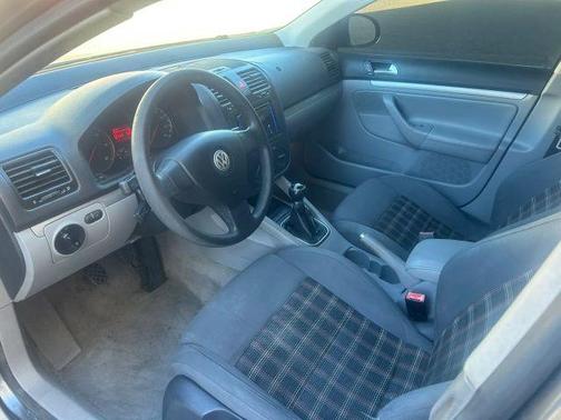Gray 2006 Volkswagen Jetta TDI