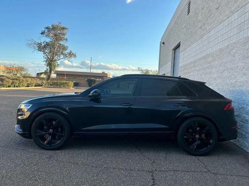 2021 Audi SQ8 4.0T quattro Premium Plus