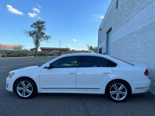 2013 Volkswagen Passat 2.0 TDI SEL Premium