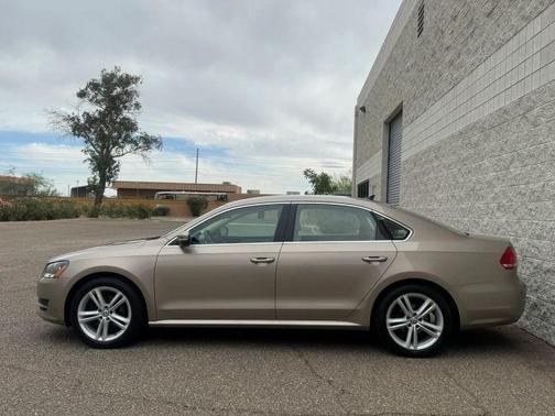 Silver 2015 Volkswagen Passat 2.0L TDI SE